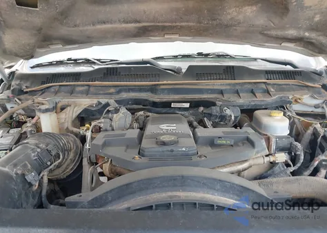 2017 Ram 2500 Tradesman 4X4 8' Box из США, поврежденный, VIN 3C6UR5HL4HG670748